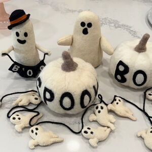 Halloween Ghost and Pumpkin Decor Set